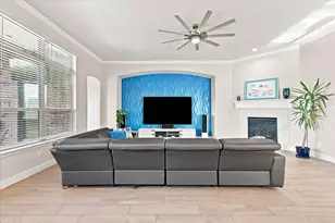 1305 Chiva Dr, Little Elm, TX 75068 - Photo 12