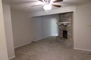 22 Crossroads Dr, Abilene, TX 79605 - Photo 2
