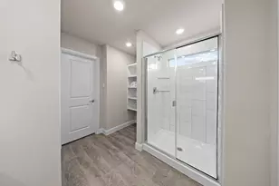 1321 Elmwood Dr, Cedar Hill, TX 75104 - Photo 22
