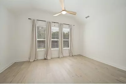 900 Southern Hills Way, Aubrey, TX 76227 - Photo 14