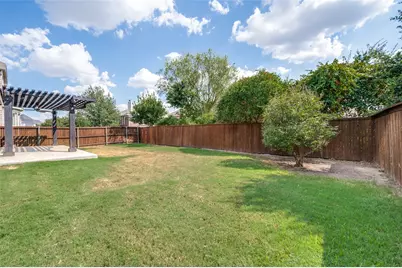 900 Southern Hills Way, Aubrey, TX 76227 - Photo 32