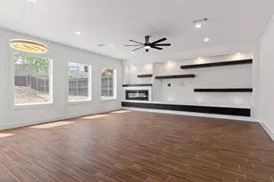 9053 Quarry Hill Ct, Fort Worth, TX 76179 - Photo 2