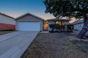625 Spillway Dr, Little Elm, TX 75068 - Photo 1