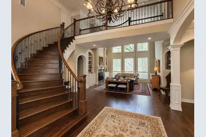 801 Huntington Court, Southlake, TX 76092 - Photo 2