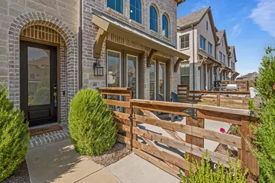 400 Blue Creek Cove, McKinney, TX 75071 - Photo 4
