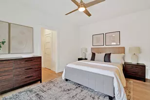 10827 Wallbrook Dr, Dallas, TX 75238 - Photo 16