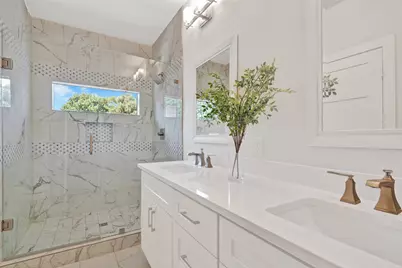 10827 Wallbrook Drive, Dallas, TX 75238 - Photo 18