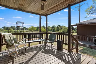 283 Fcr 301, Oakwood, TX 75855 - Photo 16
