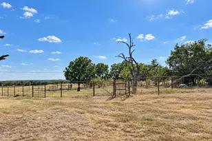 1024 N Keller Rd, Mineral Wells, TX 76067 - Photo 10