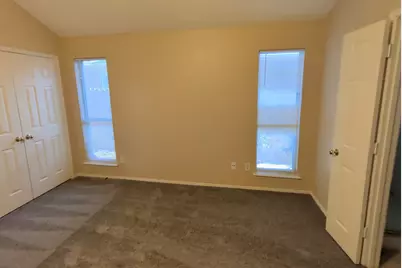 4819 Brady Court, Arlington, TX 76018 - Photo 12