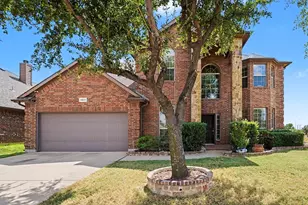 10041 Red Bluff Ln, Fort Worth, TX 76177 - Photo 2