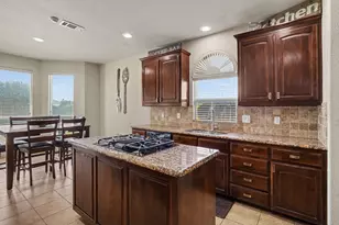 10041 Red Bluff Ln, Fort Worth, TX 76177 - Photo 8