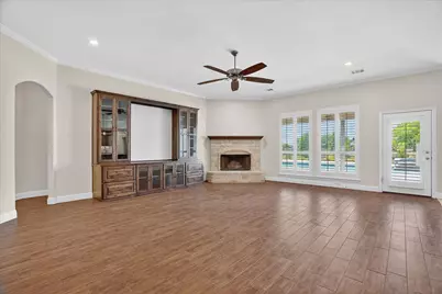 2000 Adams Lane S, Azle, TX 76020 - Photo 10