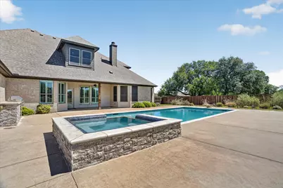 2000 Adams Lane S, Azle, TX 76020 - Photo 4