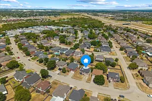 7207 Port Phillip Dr, Arlington, TX 76002 - Photo 2