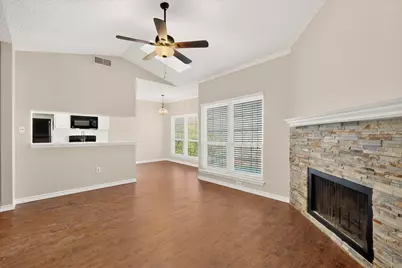 7151 Gaston Avenue #409, Dallas, TX 75214 - Photo 8
