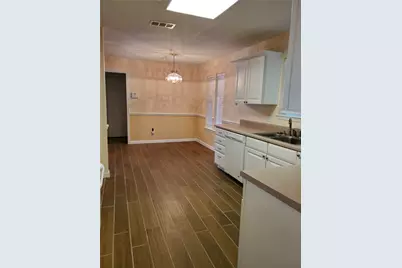 5901 Crestwood Circle, North Richland Hills, TX 76180 - Photo 4