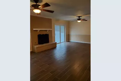 5901 Crestwood Circle, North Richland Hills, TX 76180 - Photo 14