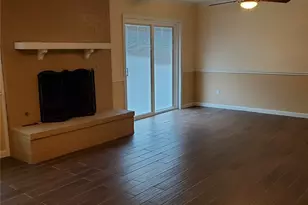 5901 Crestwood Circle, North Richland Hills, TX 76180 - Photo 14