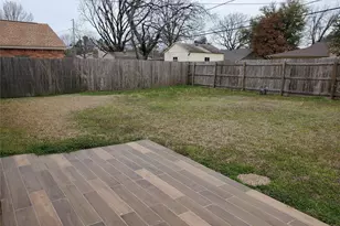 5901 Crestwood Circle, North Richland Hills, TX 76180 - Photo 18