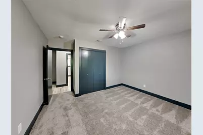 822 Cambridge Place, Grand Prairie, TX 75051 - Photo 10