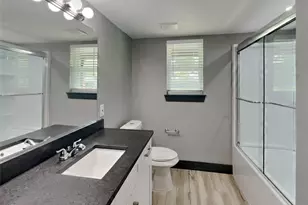 822 Cambridge Pl, Grand Prairie, TX 75051 - Photo 14