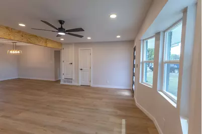 1121 Victoria Street, Bellmead, TX 76705 - Photo 12