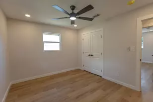 1121 Victoria St, Bellmead, TX 76705 - Photo 32
