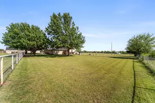 258 Bobcat Rd, Sanger, TX 76266 - Photo 30