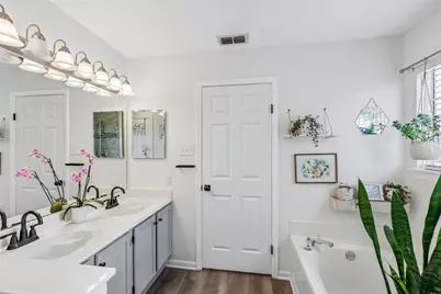 2325 Kildeer Trail, Grand Prairie, TX 75052 - Photo 16