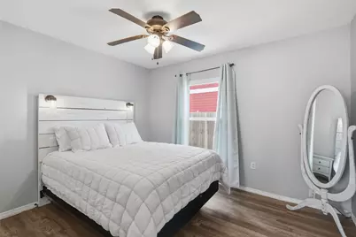 1604 James Avenue, Waco, TX 76706 - Photo 12