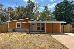 108 Jenny Kay Ln, Irving, TX 75060 - Photo 1