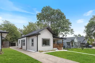 920 S Montreal Ave, Dallas, TX 75208 - Photo 2