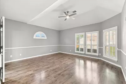 809 Meadowside Court, Garland, TX 75043 - Photo 14