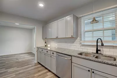5441 Norma Street, Fort Worth, TX 76112 - Photo 14