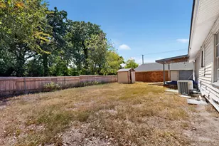 3004 Hickory Tree Rd, Balch Springs, TX 75180 - Photo 26