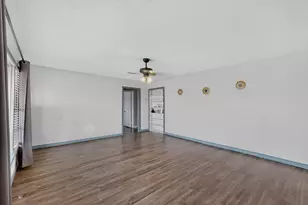 3004 Hickory Tree Rd, Balch Springs, TX 75180 - Photo 6