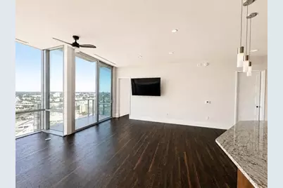 1301 Throckmorton Street #1805, Fort Worth, TX 76102 - Photo 14