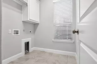 1129 Dame Carol Wy, Carrollton, TX 75010 - Photo 22