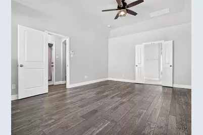 1129 Dame Carol Way, Carrollton, TX 75010 - Photo 20