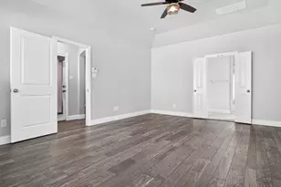 1129 Dame Carol Wy, Carrollton, TX 75010 - Photo 20