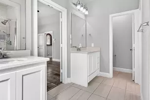 1129 Dame Carol Wy, Carrollton, TX 75010 - Photo 16