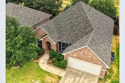 2815 Fox Creek Trail, Arlington, TX 76017 - Photo 1
