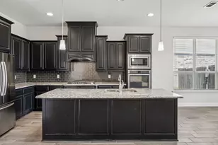609 Morning Glory Ln, Mansfield, TX 76063 - Photo 12