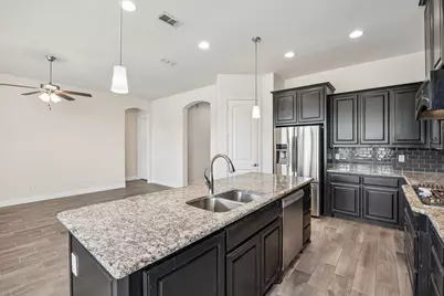 609 Morning Glory Lane, Mansfield, TX 76063 - Photo 10