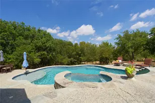 301 Hillside Dr, Muenster, TX 76252 - Photo 2