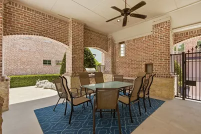 18323 Frankford Lakes Circle, Dallas, TX 75252 - Photo 36
