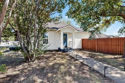 1116 Franklin Street, Weatherford, TX 76086 - Photo 2