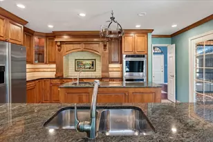 3613 Ridglea Country Club Dr, Fort Worth, TX 76116 - Photo 10
