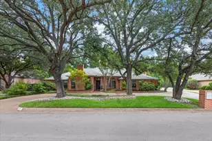 3613 Ridglea Country Club Dr, Fort Worth, TX 76116 - Photo 38
